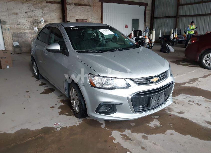 2019 Chevrolet Sonic LT AUTO (VIN 1G1JD5SB2K4144335) main photo