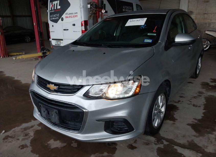 Photo 6 of 2019 Chevrolet Sonic LT AUTO (VIN 1G1JD5SB2K4144335)