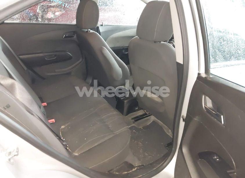 Photo 8 of 2019 Chevrolet Sonic LT AUTO (VIN 1G1JD5SB2K4144335)
