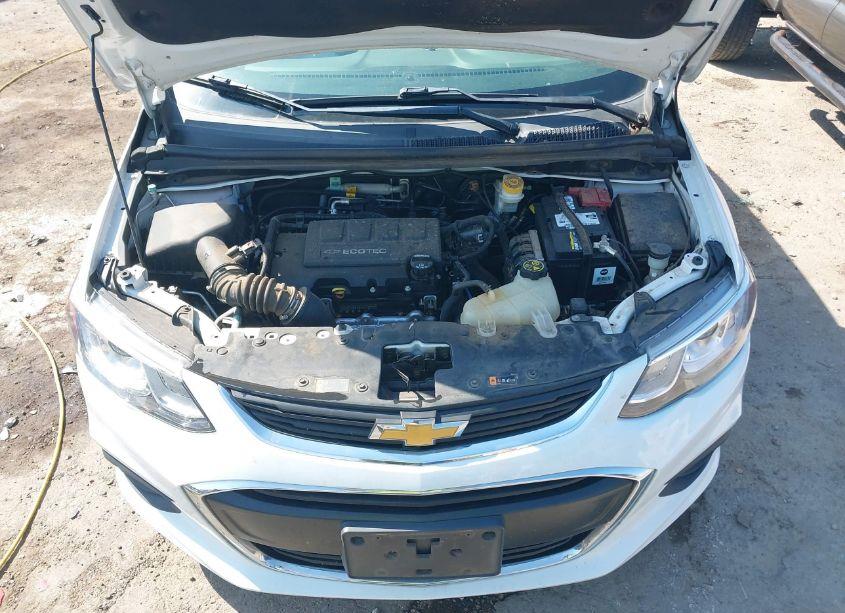 Photo 10 of 2019 Chevrolet Sonic LT AUTO (VIN 1G1JD5SB2K4150250)