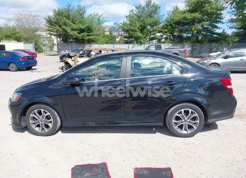 Photo 14 of 2019 Chevrolet Sonic LT AUTO (VIN 1G1JD5SB3K4108587)