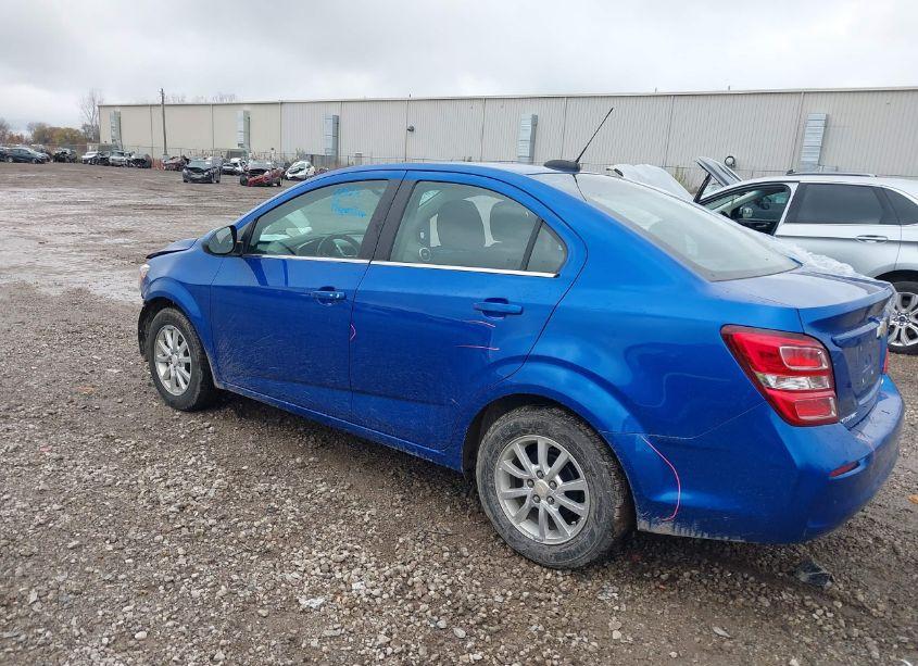 Photo 3 of 2019 Chevrolet Sonic LT AUTO (VIN 1G1JD5SB3K4110128)