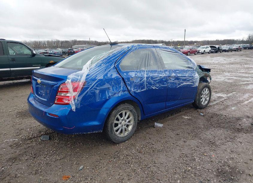 Photo 4 of 2019 Chevrolet Sonic LT AUTO (VIN 1G1JD5SB3K4110128)