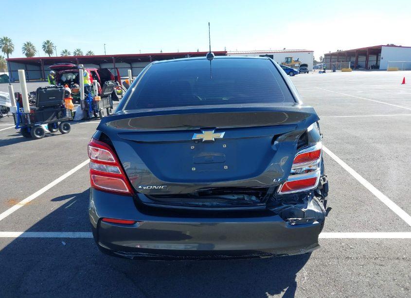 Photo 17 of 2019 Chevrolet Sonic LT AUTO (VIN 1G1JD5SB4K4150038)