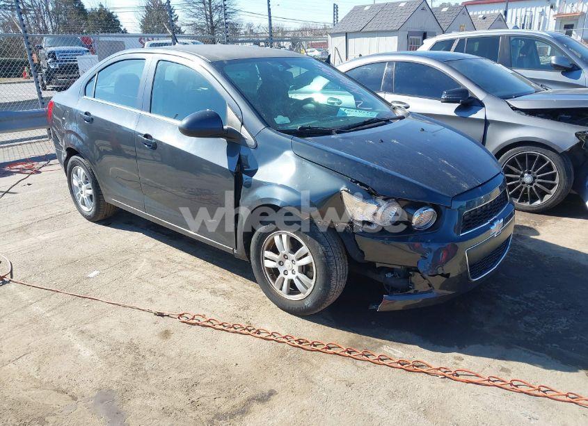 2014 Chevrolet Sonic LT MANUAL (VIN 1G1JD5SB6E4221664) main photo