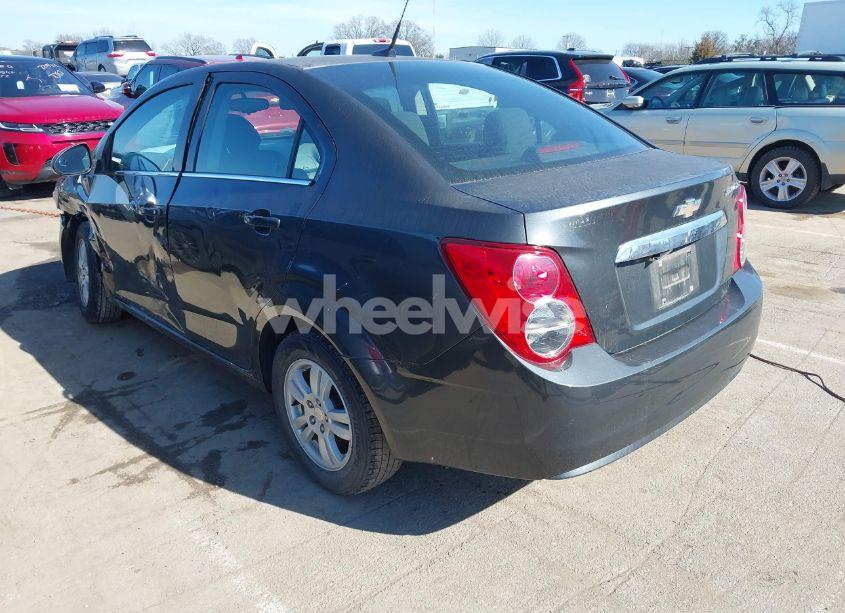 Photo 3 of 2014 Chevrolet Sonic LT MANUAL (VIN 1G1JD5SB6E4221664)