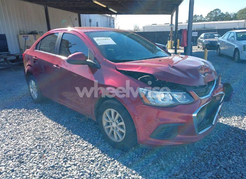 2019 Chevrolet Sonic LT AUTO (VIN 1G1JD5SB7K4105966) main photo