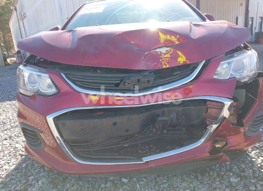 Photo 6 of 2019 Chevrolet Sonic LT AUTO (VIN 1G1JD5SB7K4105966)