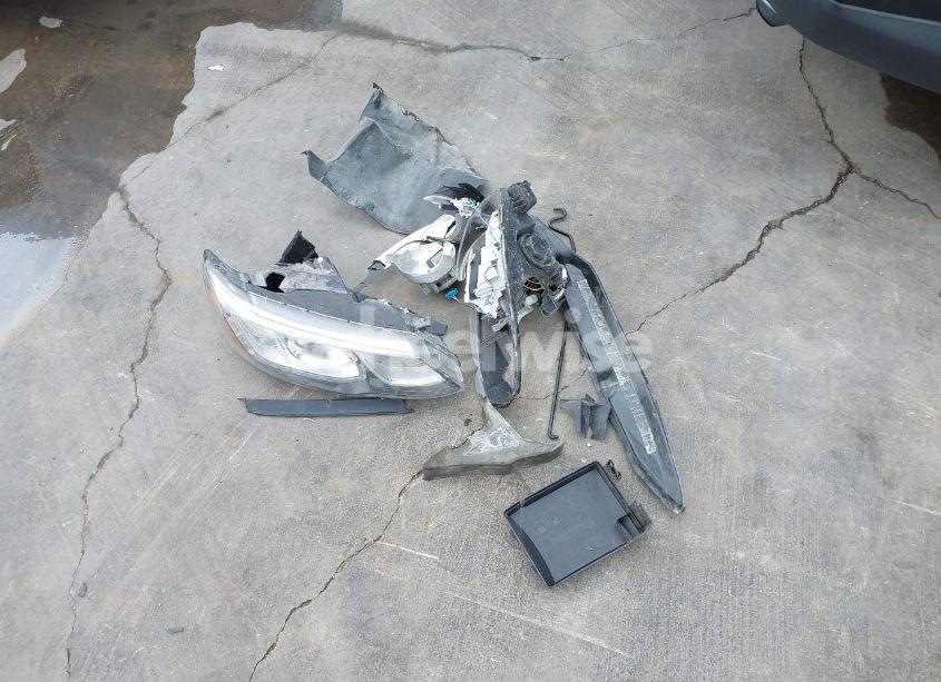 Photo 12 of 2019 Chevrolet Sonic LT AUTO (VIN 1G1JD5SB7K4143486)