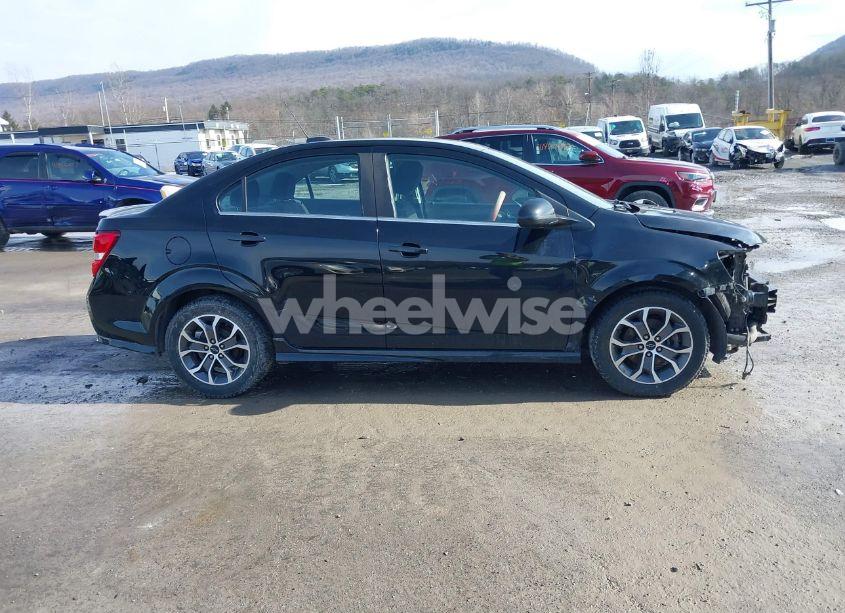 Photo 14 of 2020 Chevrolet Sonic FWD LT (VIN 1G1JD5SB7L4144316)