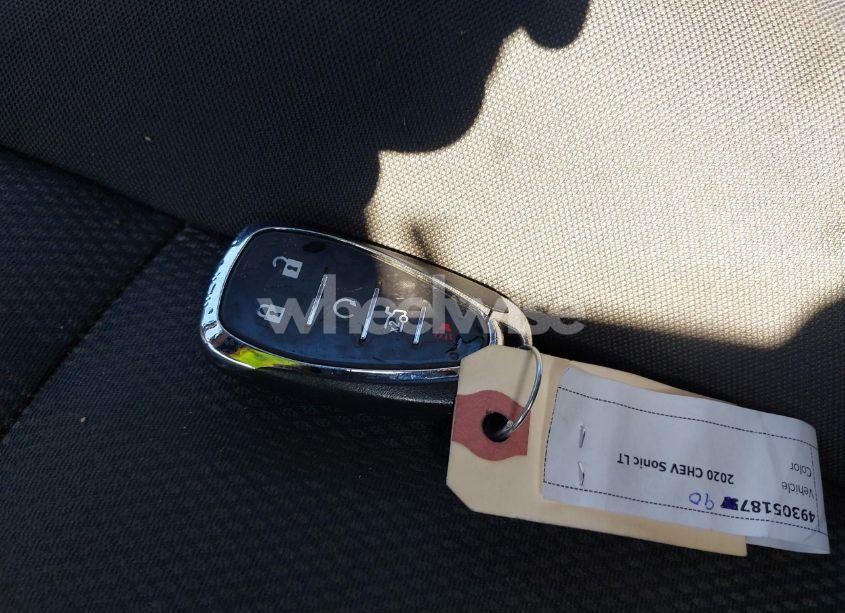 Photo 11 of 2020 Chevrolet Sonic FWD LT (VIN 1G1JD5SB8L4106996)