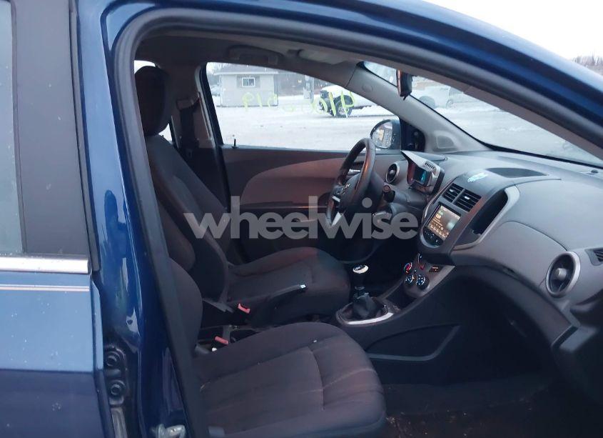 Photo 5 of 2013 Chevrolet Sonic LT MANUAL (VIN 1G1JD5SB9D4110590)