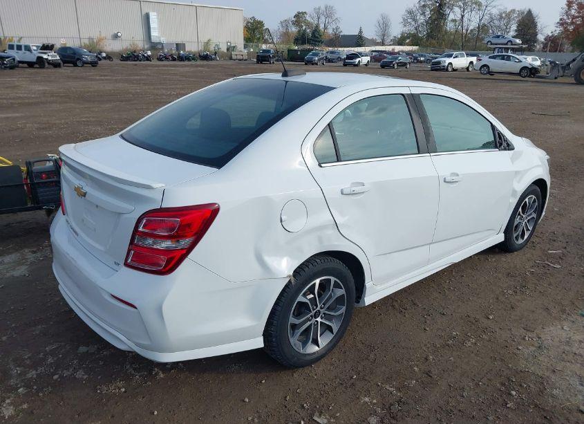 Photo 4 of 2017 Chevrolet Sonic LT AUTO (VIN 1G1JD5SB9H4171251)