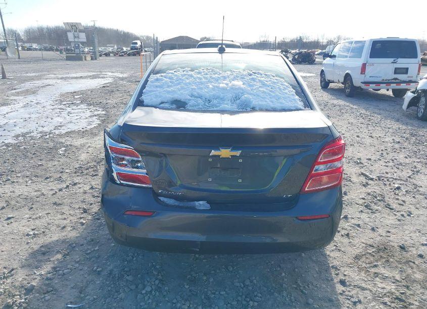 Photo 6 of 2019 Chevrolet Sonic LT AUTO (VIN 1G1JD5SB9K4146924)