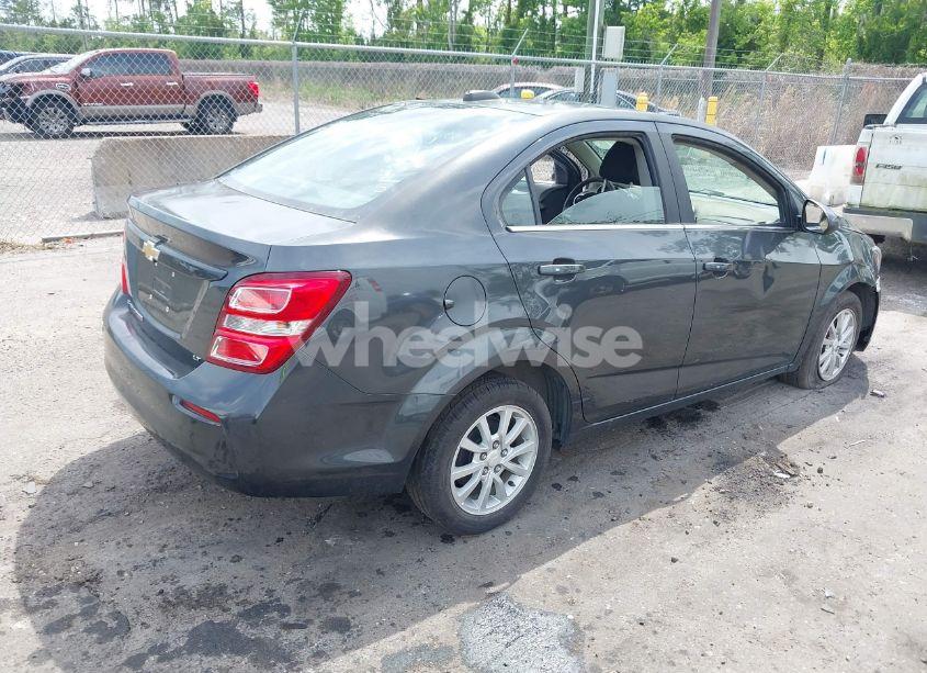 Photo 4 of 2017 Chevrolet Sonic LT AUTO (VIN 1G1JD5SBXH4102715)