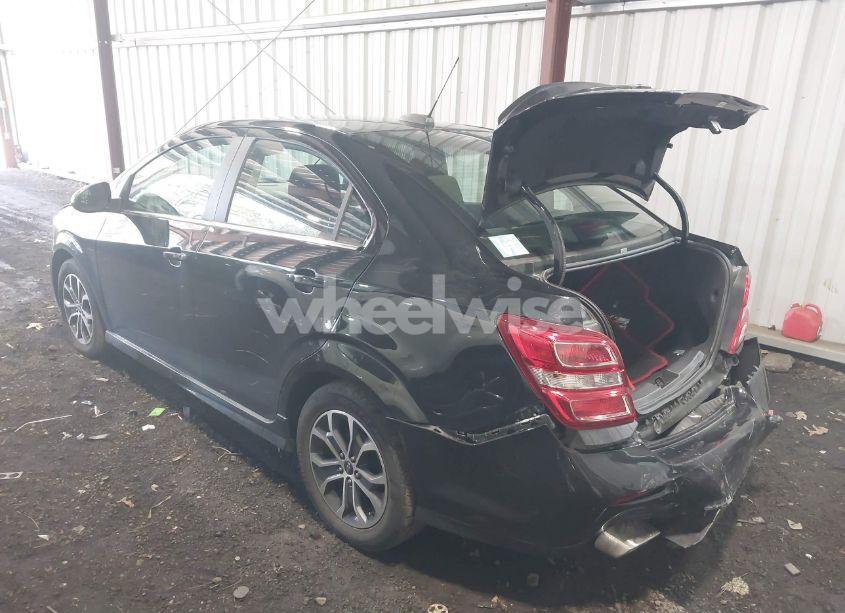 Photo 3 of 2019 Chevrolet Sonic LT AUTO (VIN 1G1JD5SBXK4114452)