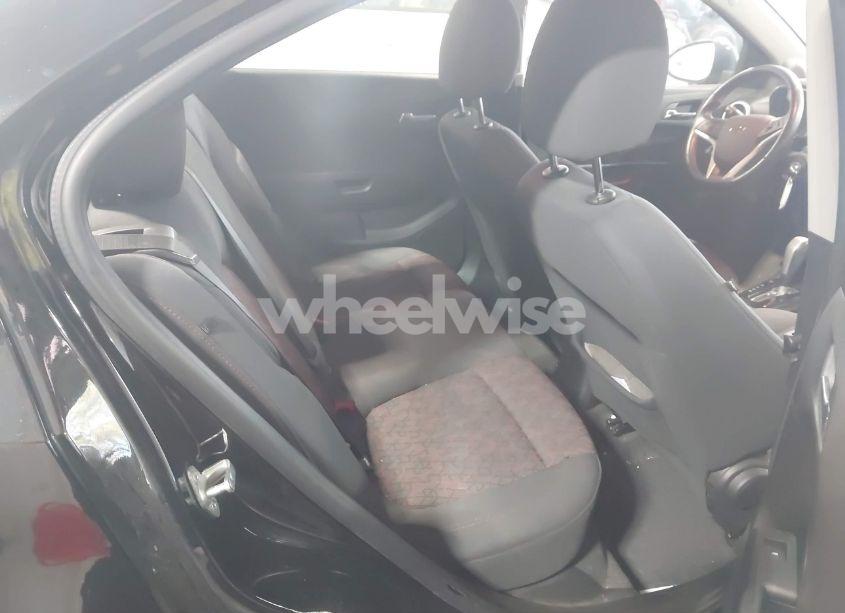 Photo 8 of 2019 Chevrolet Sonic LT AUTO (VIN 1G1JD5SBXK4114452)