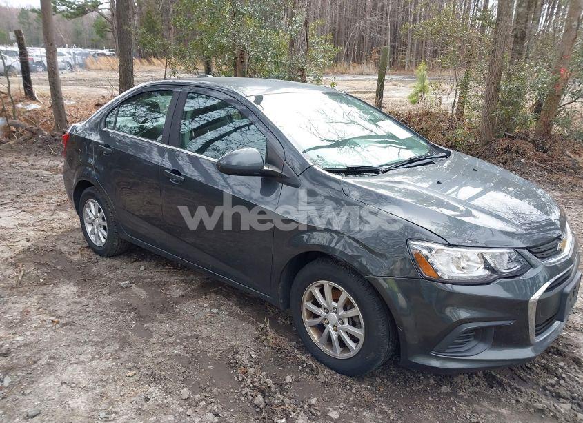 2017 Chevrolet Sonic LT AUTO (VIN 1G1JD5SG0H4134309) main photo