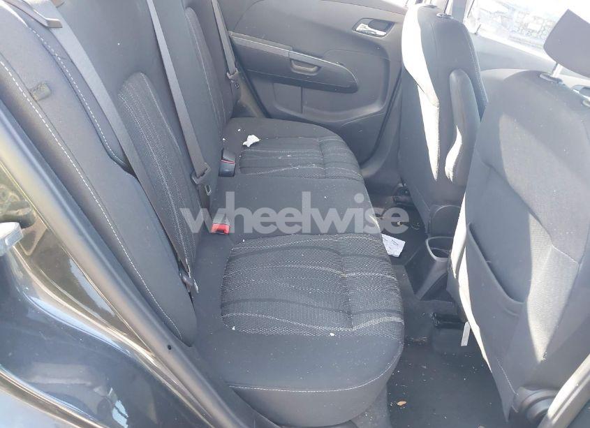 Photo 8 of 2017 Chevrolet Sonic LT AUTO (VIN 1G1JD5SG1H4126767)