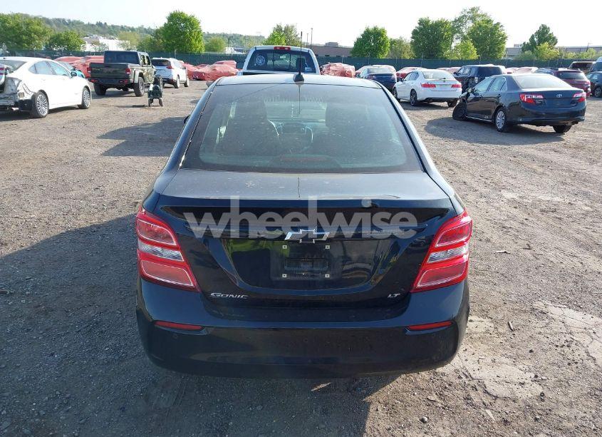 Photo 17 of 2018 Chevrolet Sonic LT AUTO (VIN 1G1JD5SG2J4117386)