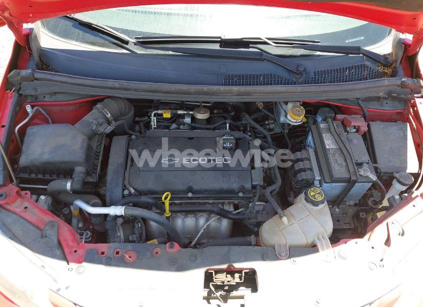 Photo 10 of 2018 Chevrolet Sonic LT AUTO (VIN 1G1JD5SG3J4123567)