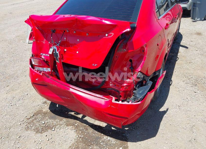 Photo 6 of 2018 Chevrolet Sonic LT AUTO (VIN 1G1JD5SG3J4123567)