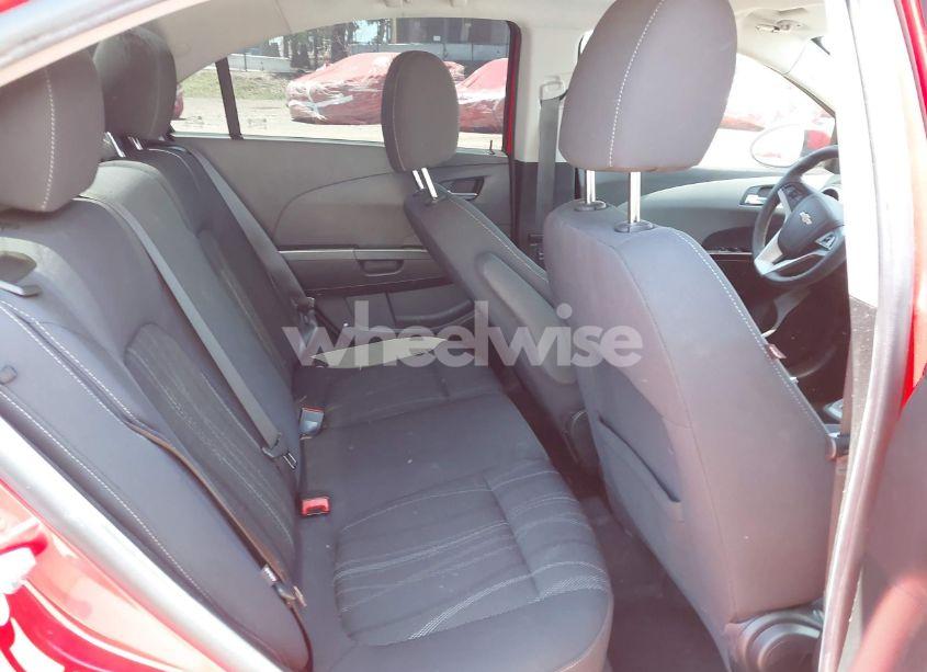 Photo 8 of 2018 Chevrolet Sonic LT AUTO (VIN 1G1JD5SG3J4123567)