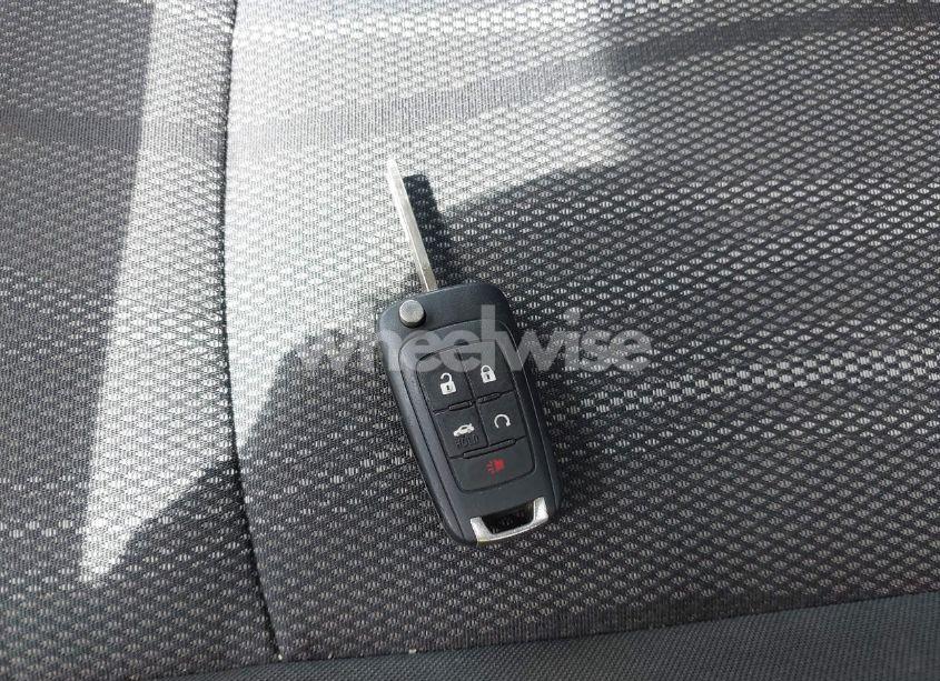 Photo 11 of 2017 Chevrolet Sonic LT AUTO (VIN 1G1JD5SG5H4148271)