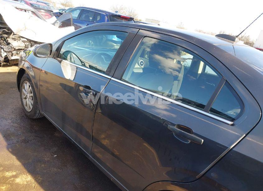 Photo 14 of 2018 Chevrolet Sonic LT AUTO (VIN 1G1JD5SG6J4129962)