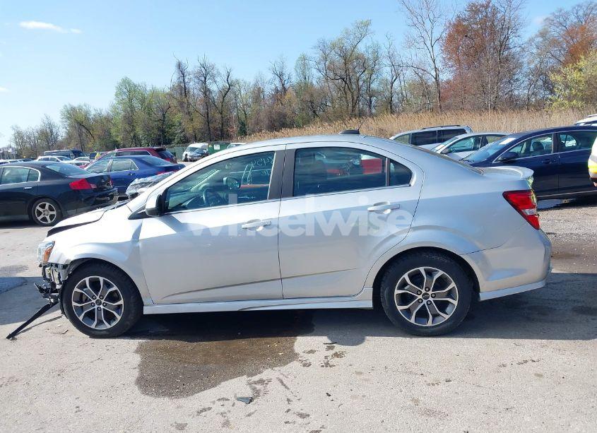 Photo 15 of 2018 Chevrolet Sonic LT AUTO (VIN 1G1JD5SG6J4132523)