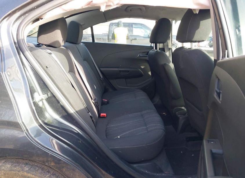 Photo 8 of 2017 Chevrolet Sonic LT AUTO (VIN 1G1JD5SG8H4137314)