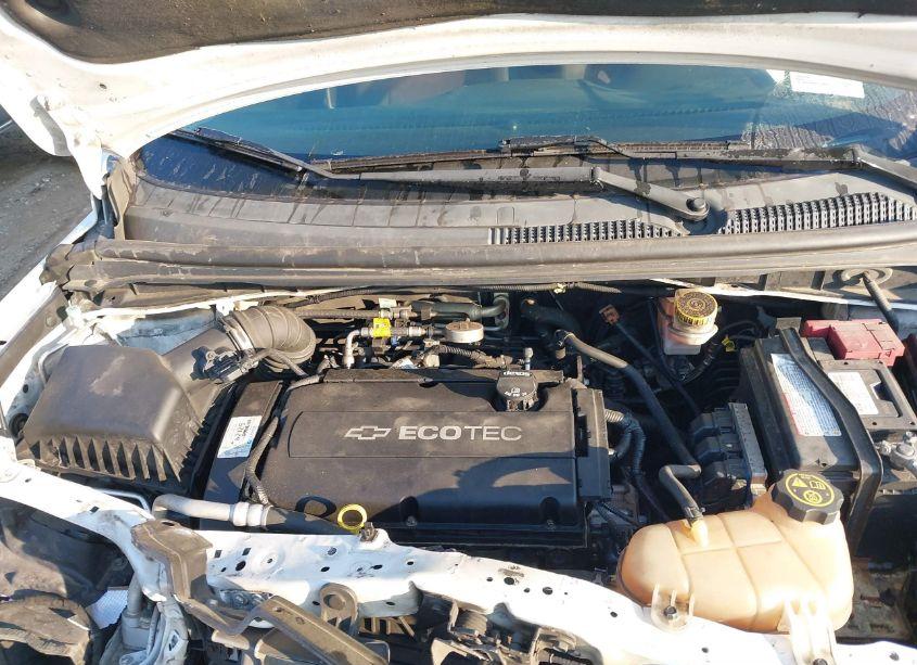 Photo 10 of 2017 Chevrolet Sonic LT AUTO (VIN 1G1JD5SH0H4137879)