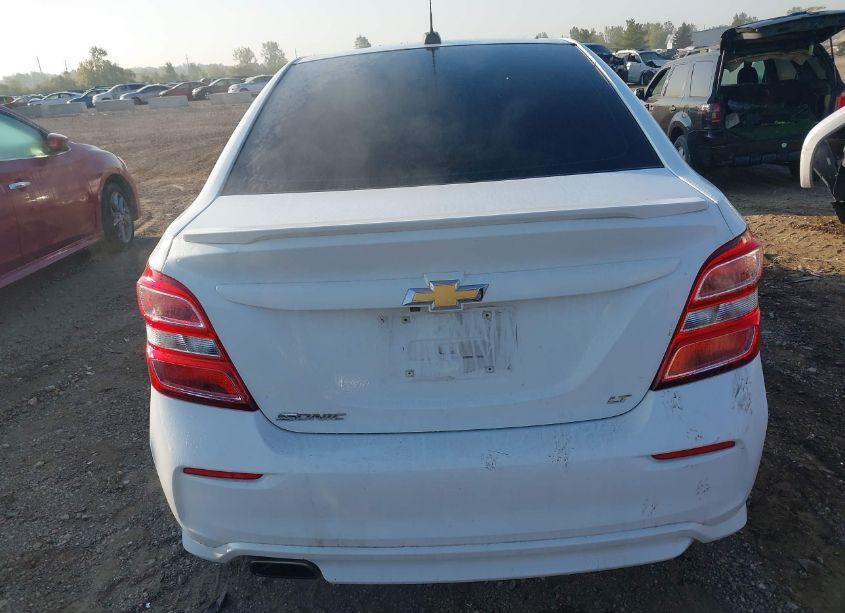 Photo 16 of 2017 Chevrolet Sonic LT AUTO (VIN 1G1JD5SH0H4137879)