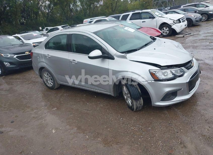 2017 Chevrolet Sonic LT AUTO (VIN 1G1JD5SH0H4148056) main photo