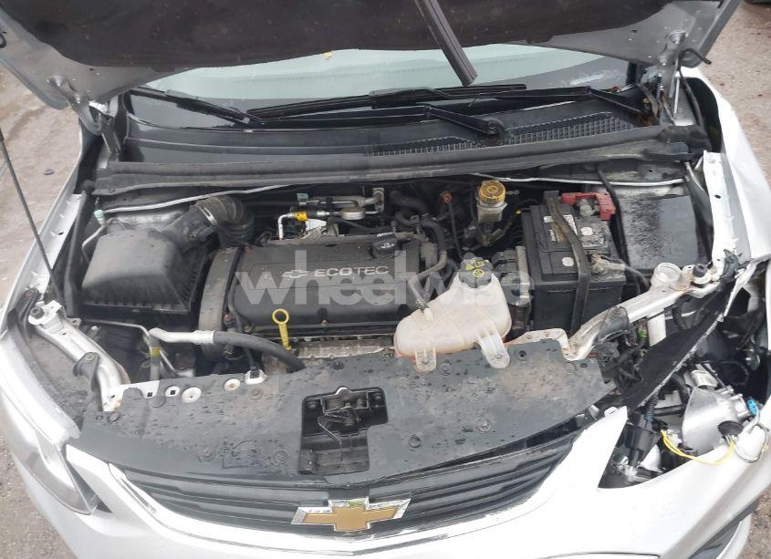 Photo 10 of 2017 Chevrolet Sonic LT AUTO (VIN 1G1JD5SH0H4148056)