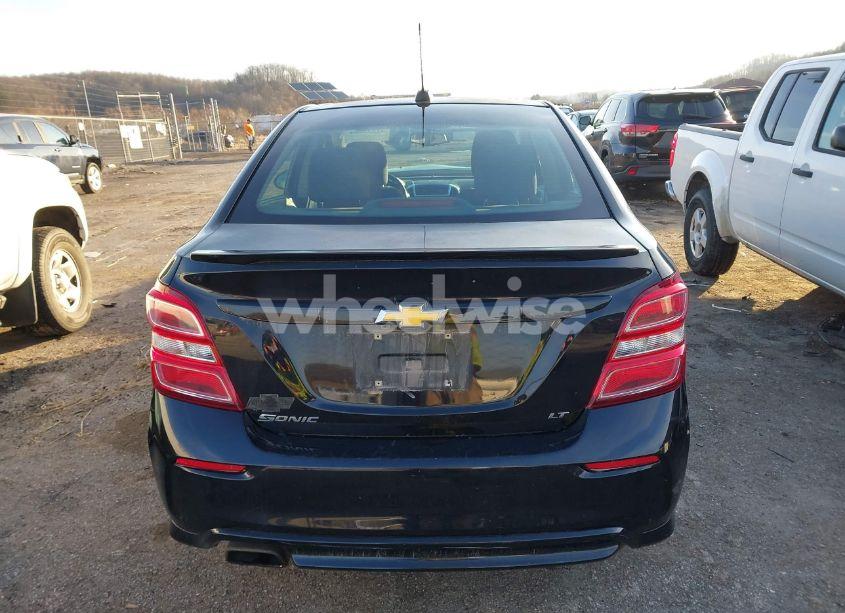 Photo 16 of 2017 Chevrolet Sonic LT AUTO (VIN 1G1JD5SH0H4167206)