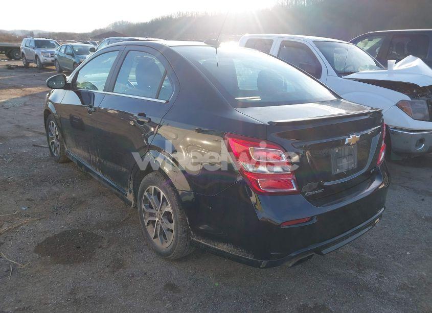 Photo 3 of 2017 Chevrolet Sonic LT AUTO (VIN 1G1JD5SH0H4167206)