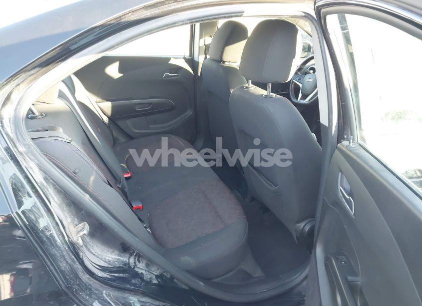 Photo 8 of 2017 Chevrolet Sonic LT AUTO (VIN 1G1JD5SH0H4167206)