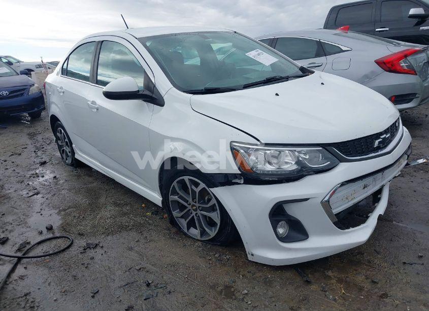 2017 Chevrolet Sonic LT AUTO (VIN 1G1JD5SH0H4167545) main photo