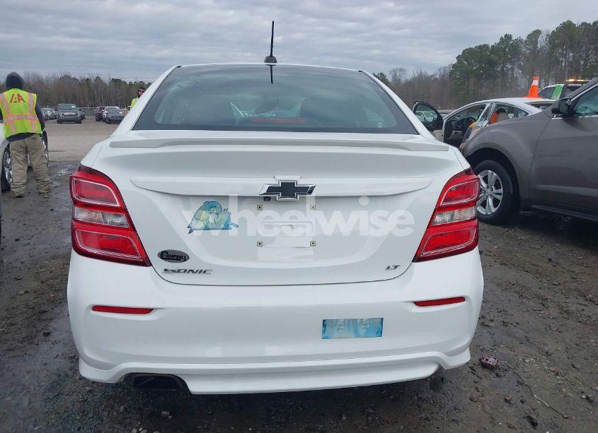 Photo 16 of 2017 Chevrolet Sonic LT AUTO (VIN 1G1JD5SH0H4167545)