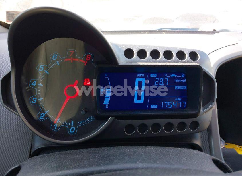 Photo 7 of 2012 Chevrolet Sonic 1LT (VIN 1G1JD5SH1C4164419)