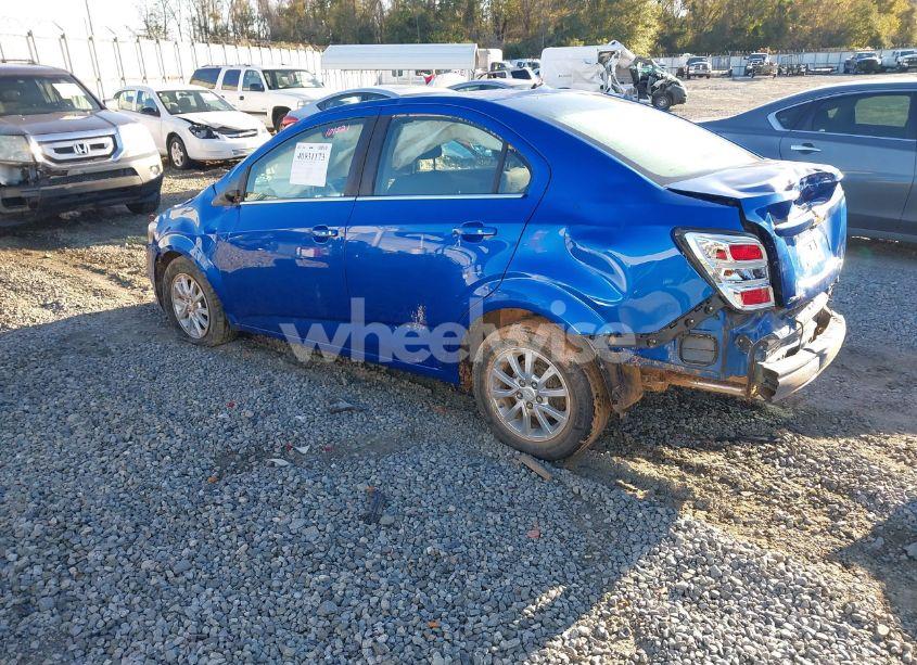 Photo 3 of 2017 Chevrolet Sonic LT AUTO (VIN 1G1JD5SH1H4113753)