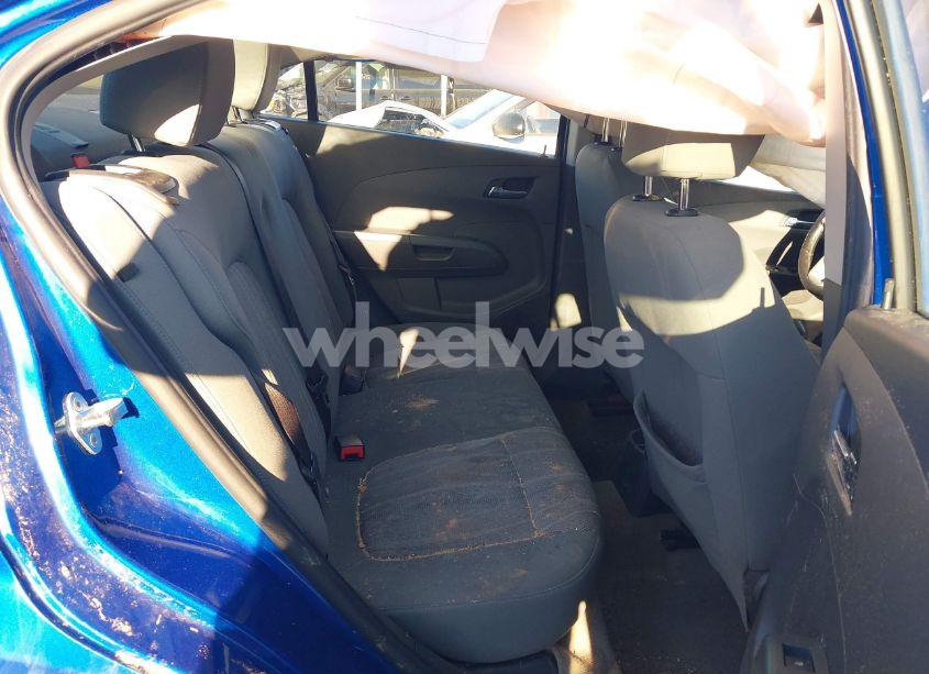 Photo 8 of 2017 Chevrolet Sonic LT AUTO (VIN 1G1JD5SH1H4113753)