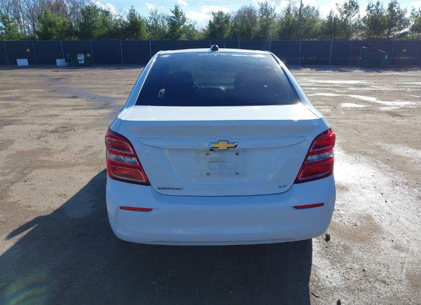 Photo 16 of 2017 Chevrolet Sonic LT AUTO (VIN 1G1JD5SH1H4176156)