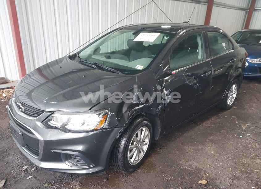 Photo 6 of 2018 Chevrolet Sonic LT AUTO (VIN 1G1JD5SH1J4138593)