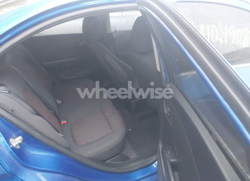 Photo 8 of 2017 Chevrolet Sonic LT AUTO (VIN 1G1JD5SH2H4178255)