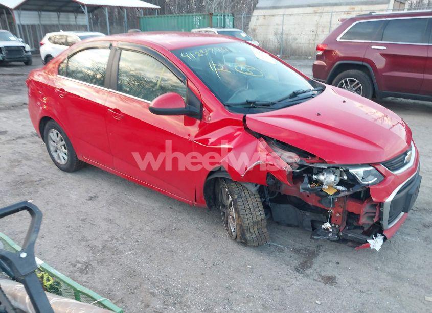 2017 Chevrolet Sonic LT AUTO (VIN 1G1JD5SH3H4118694) main photo