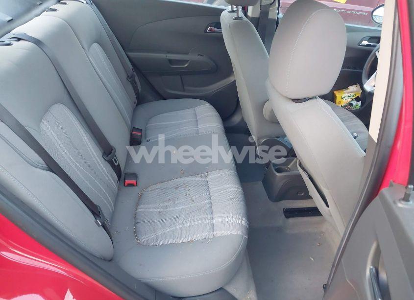 Photo 8 of 2017 Chevrolet Sonic LT AUTO (VIN 1G1JD5SH3H4118694)