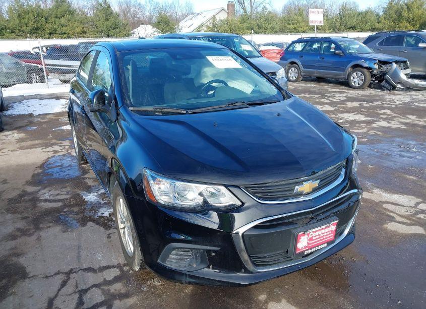 2017 Chevrolet Sonic LT AUTO (VIN 1G1JD5SH3H4165899) main photo
