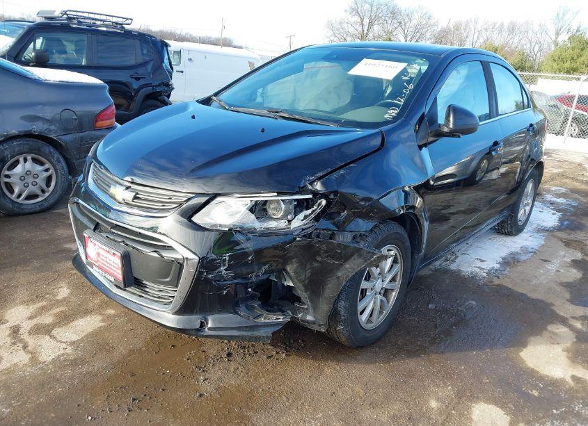 Photo 6 of 2017 Chevrolet Sonic LT AUTO (VIN 1G1JD5SH3H4165899)